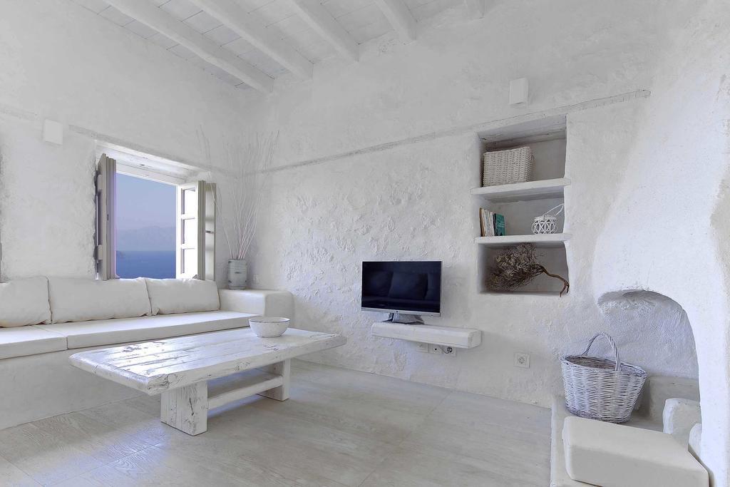 Melanopetra Boutique Apartments Emporeiós الغرفة الصورة